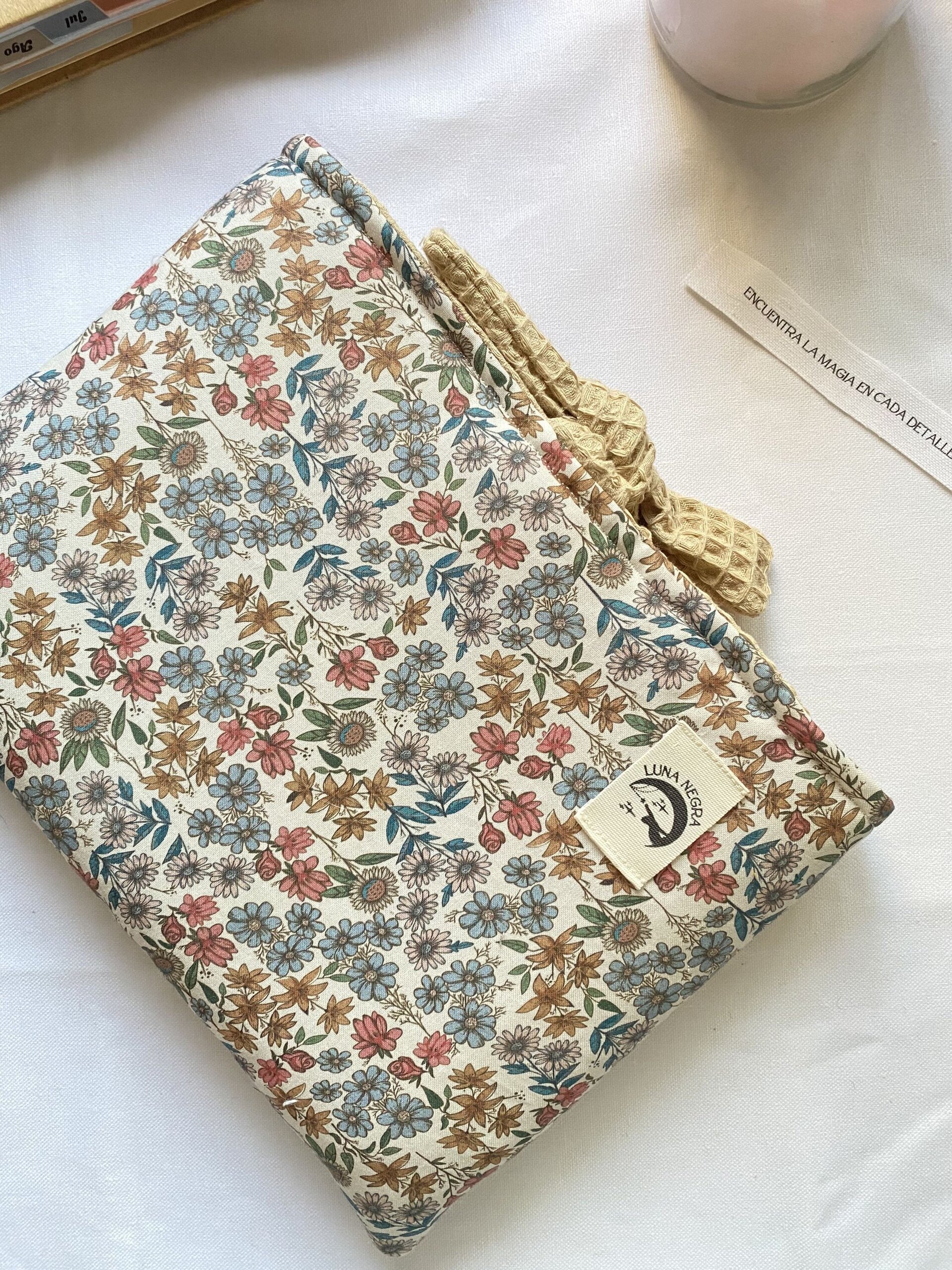 Funda de libro Las alas de Sophie "Waffle" - 8