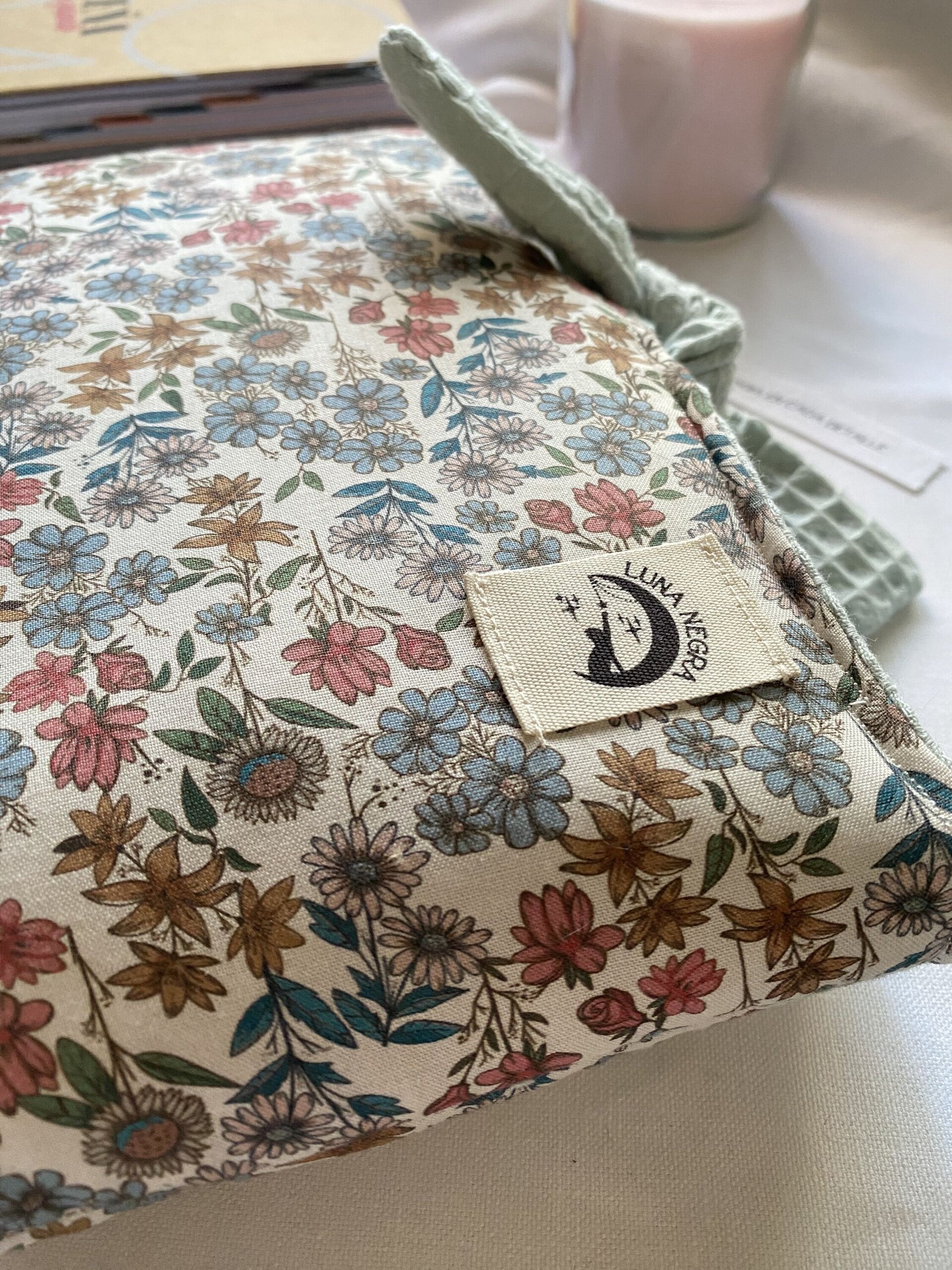 Funda de libro Las alas de Sophie "Waffle" - 3