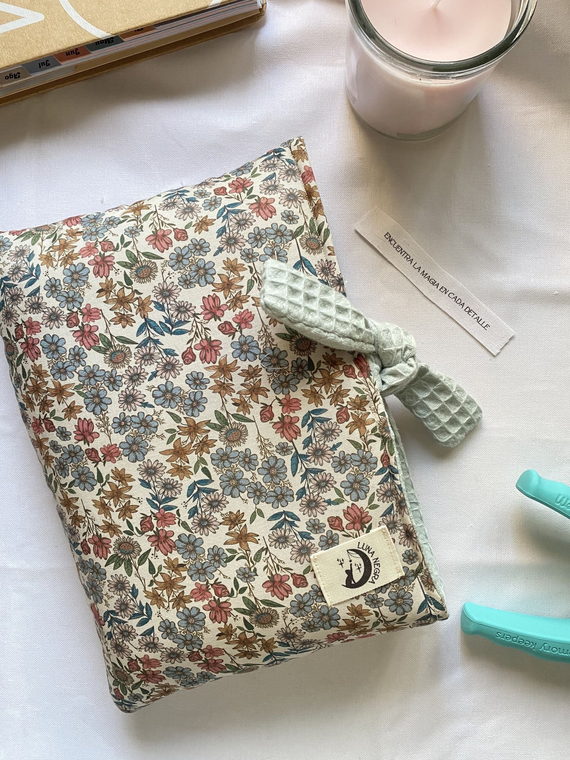 Funda de libro Las alas de Sophie "Waffle" - 5