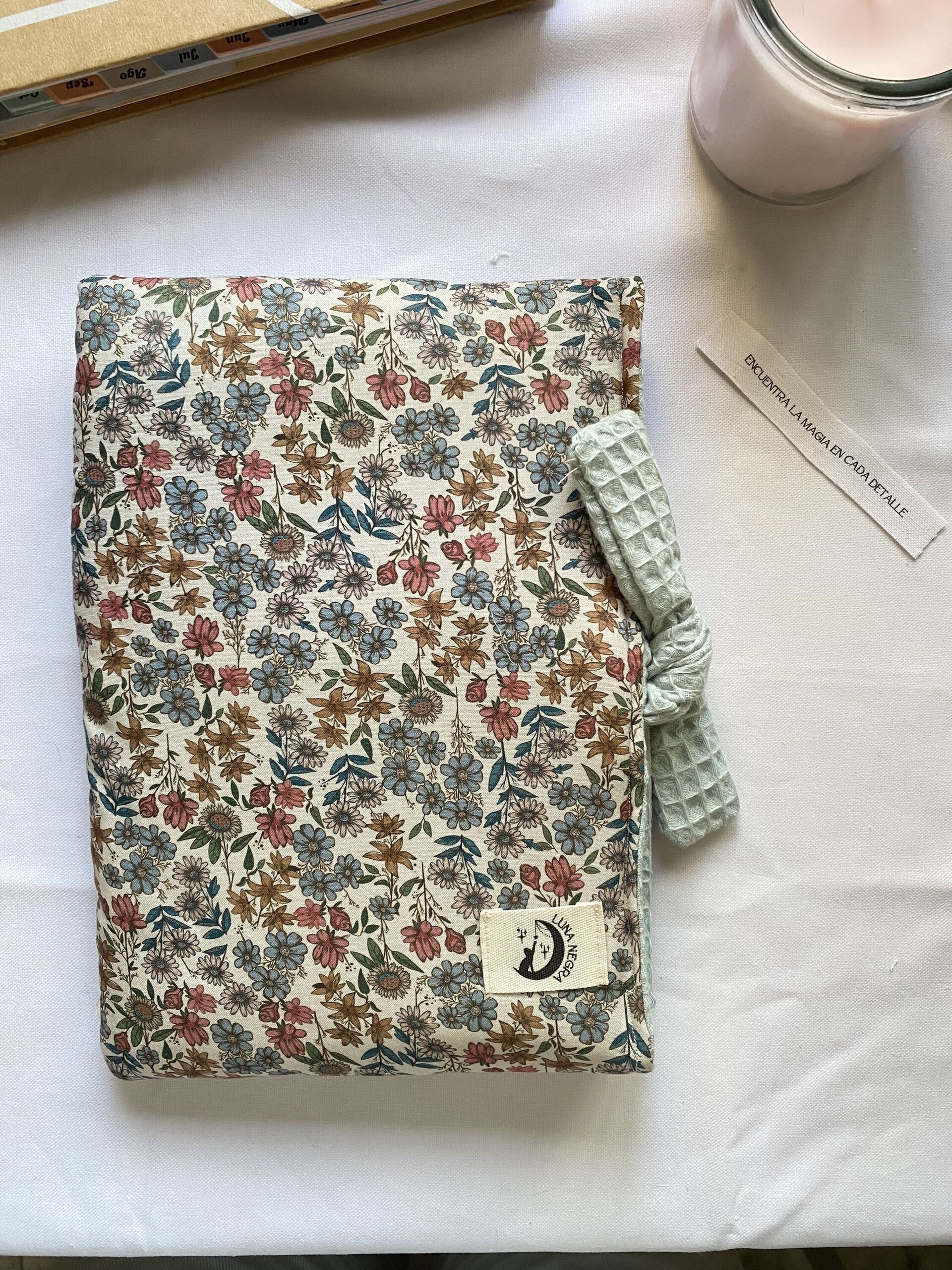 Funda de libro Las alas de Sophie "Waffle" - 7